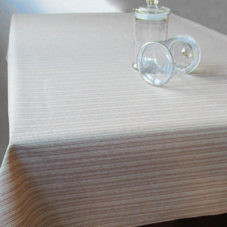 Othos Beige - Textilvaxduk med randigt i beige