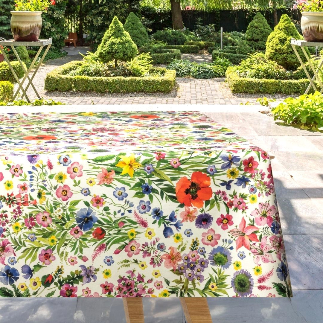 Prato di Fiori Selvatici - Textilvaxduk med vild blomsteräng