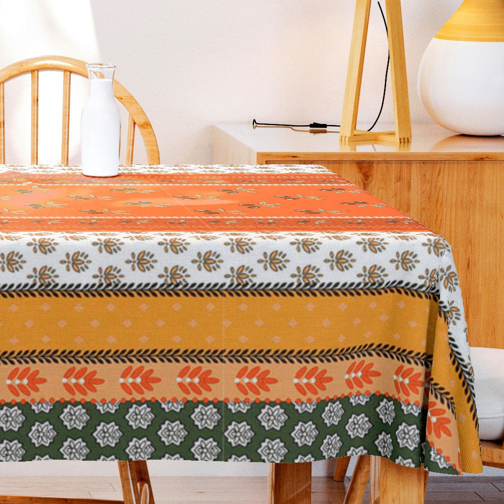 På bordet Proveencela Terracotta - Provence vaxduk, orange/khaki