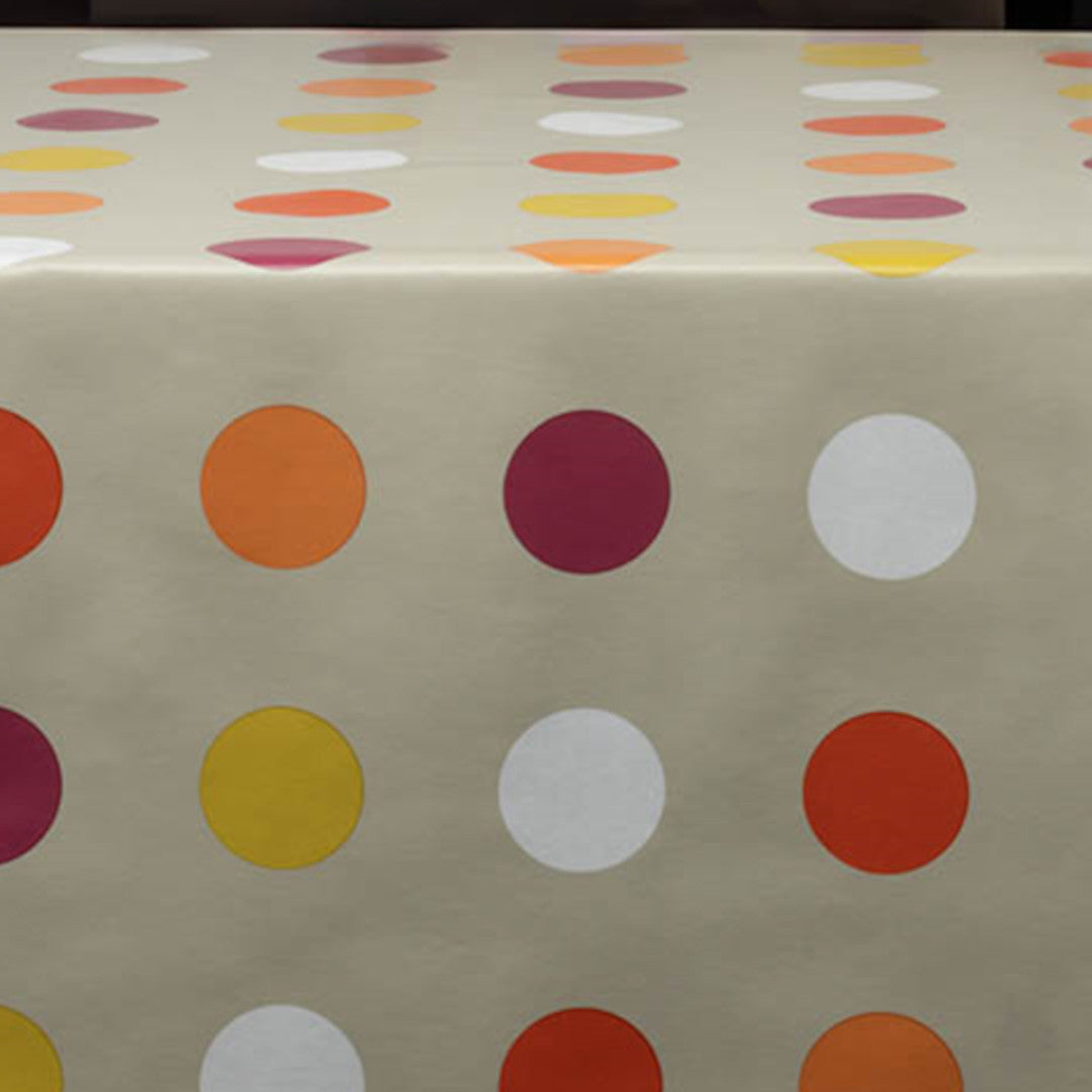 Retro Pop Dots – Vaxduk med färgglada prickar, närbild