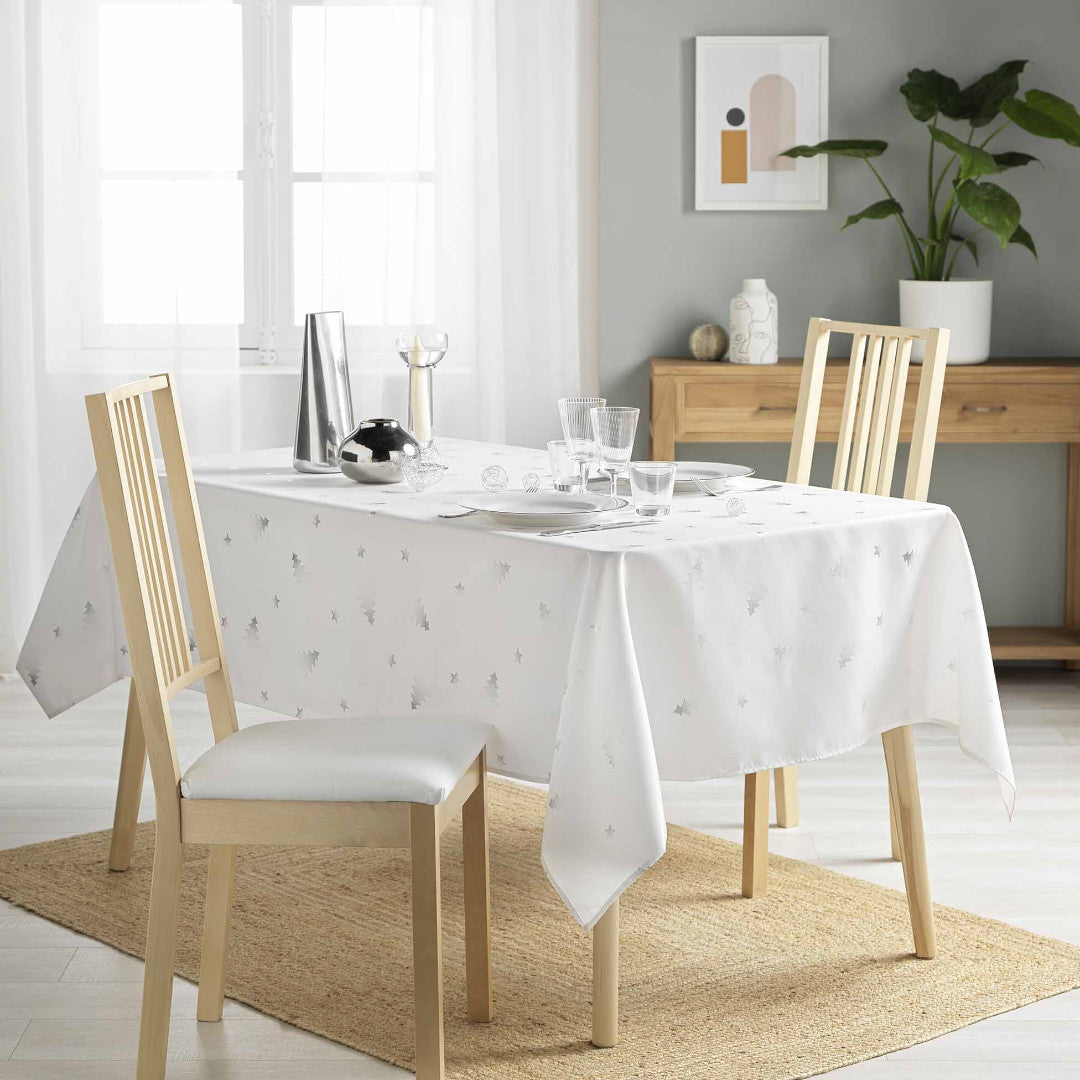 Julduk 240 cm med silvertryck miljöbild