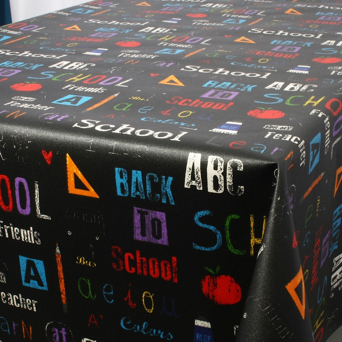 School, Laura Lancelle textilvaxduk - 155 cm bred