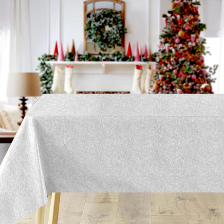 Silverglans Julbordsduk som reflekterar ljus med en vacker silvereffekt