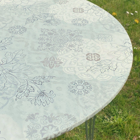 Härliga streckblommor i ljusa färger - Rund vaxduk med resår