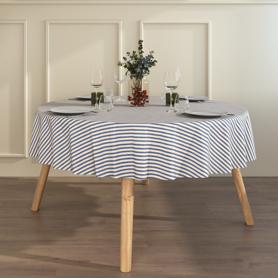 Miljöbild med rund textilduk - Ränder på tvärs blå -