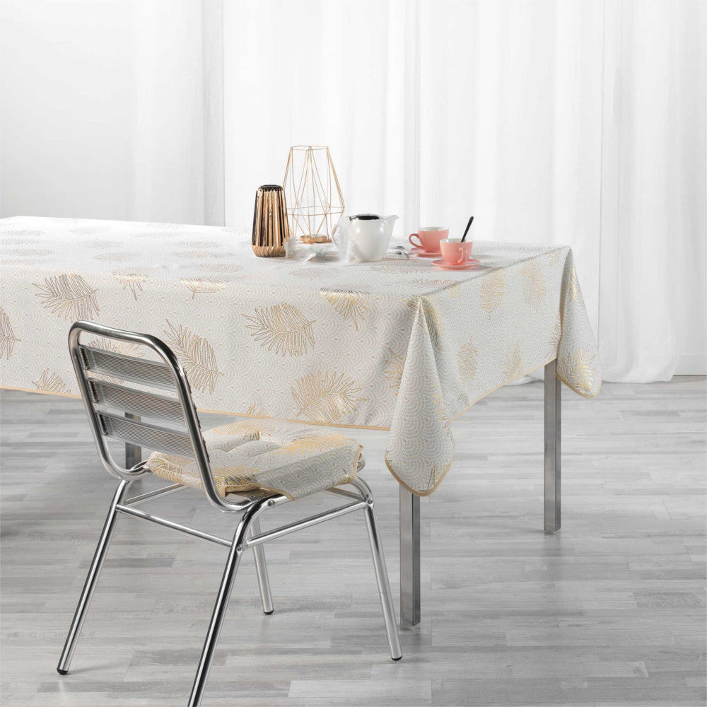 Sunny Metallic Print – Gold – Duk med fläckskydd – 150 x 240 cm