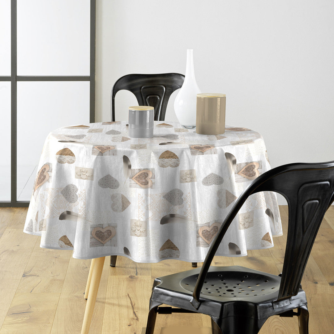 Textilia Delicia - Rund vaxduk med hjärtan Ø 155 cm, miljöbild