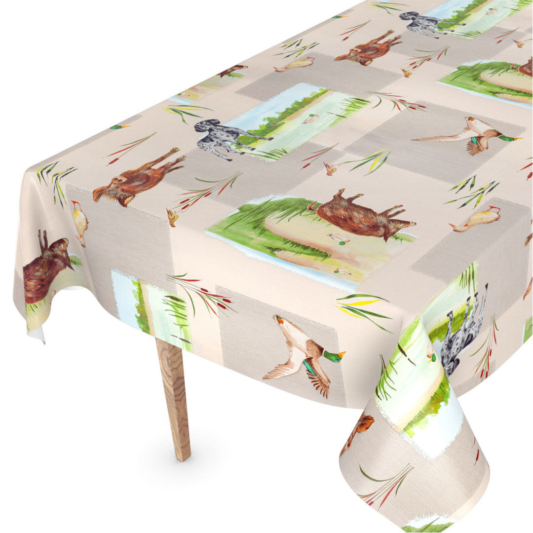 På bordet Riktigt fin vaxduk med vackra natur- och djurmotiv. Ett självklart val för dig som älskar att vistas i naturen