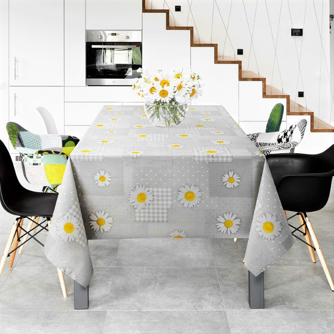 Miljöbild Vaxduk - prästkragar, prickar och lapptäcke