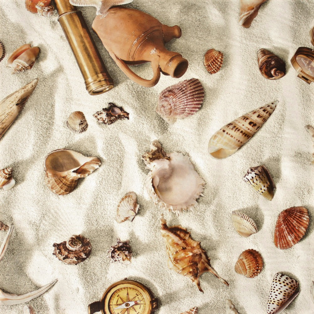 På bordet Vaxduk Futura - snäckor på stranden