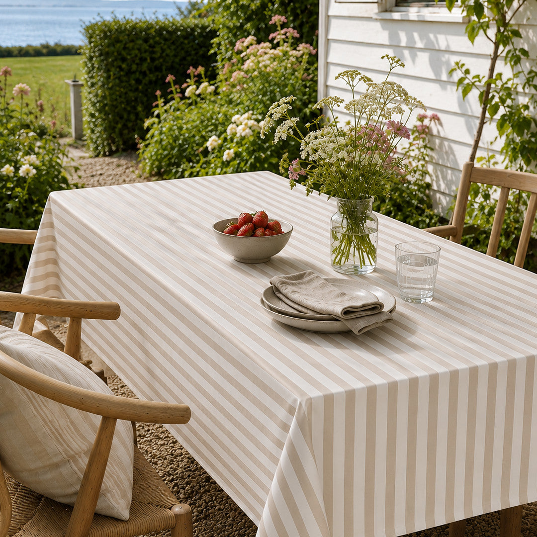 Aria Beige/offwhite - Randig vaxduk i linne-look