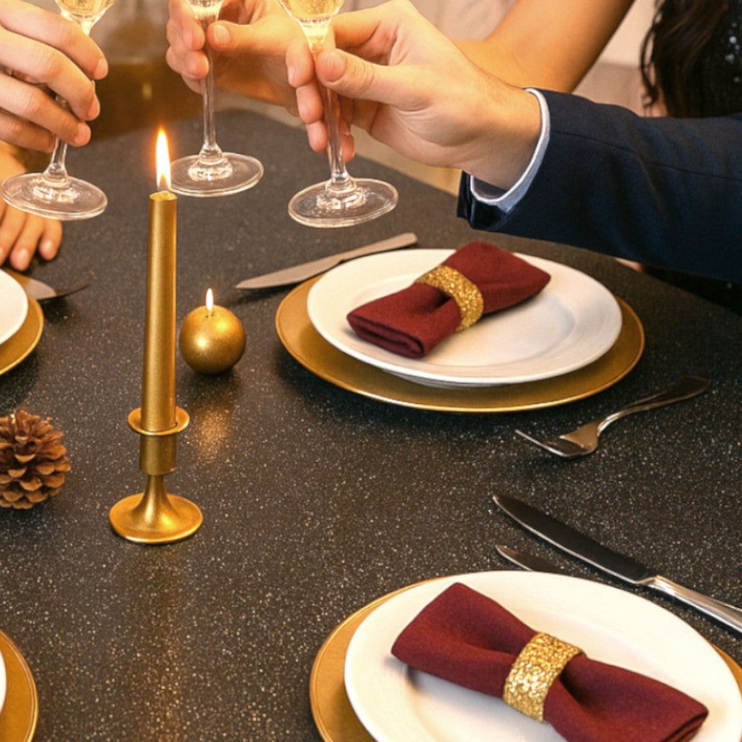 Black Rainbow – Svart vaxduk med glimmereffekt, stämningsbild 2