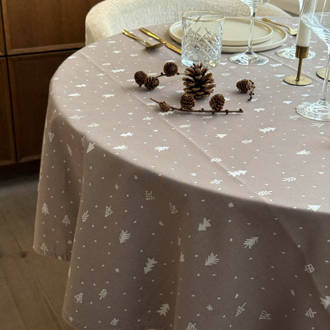 Christmas Carol Natur - Rund damastvävd julduk Ø 160 cm