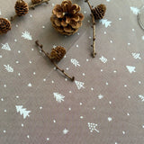 Christmas Carol Natur - Rund damastvävd julduk Ø 200 cm