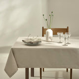 Compliments Damastduk Confetti, Moon – 150 x 350 cm, miljö