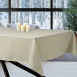 Dotea Sage – Damastduk med prickar, 140 x 370 cm, jul