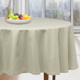 Dotea Sage – Rund damastduk med prickar, Ø 200 cm, miljö