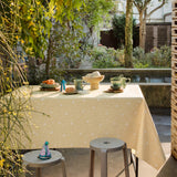 Let it go Wheat – Captain Cook vaxduk med grafiskt naturmönster miljö