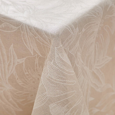 Lorenza – Tygduk i linnelook med stort bladmönster – 140 x 240 cm, hörn