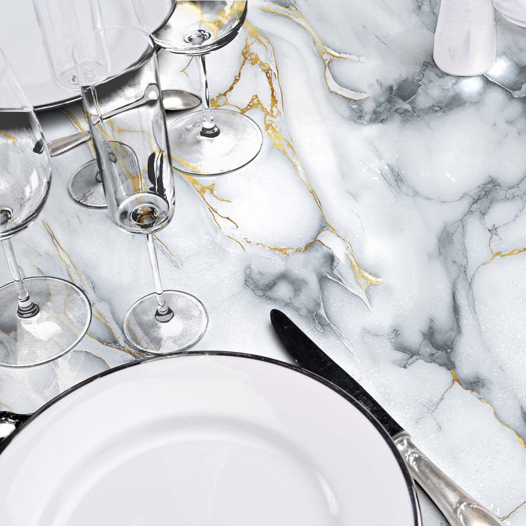 Marquina – Rund vaxduk Ø 155 cm med marmormönster och metallic, närbild