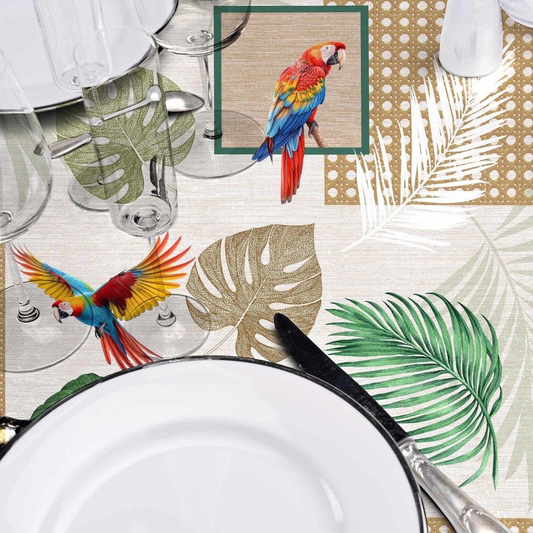 Natis – Tropisk vaxduk med papegojor och palmblad, närbild