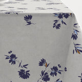 Silhouette Cloud Grey - Södahl textilvaxduk i 100 % bomull med glidskydd, mönster