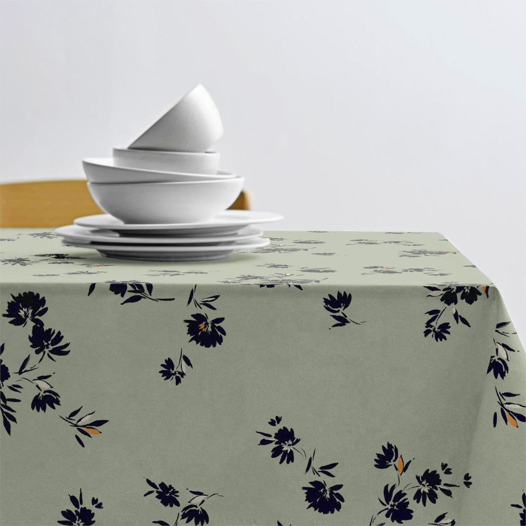 Silhouette Tea green - Södahl textilvaxduk i 100 % bomull med glidskydd