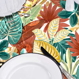 Textilia Ardenia - Vaxduk med dekorativt bladmönster, närbild