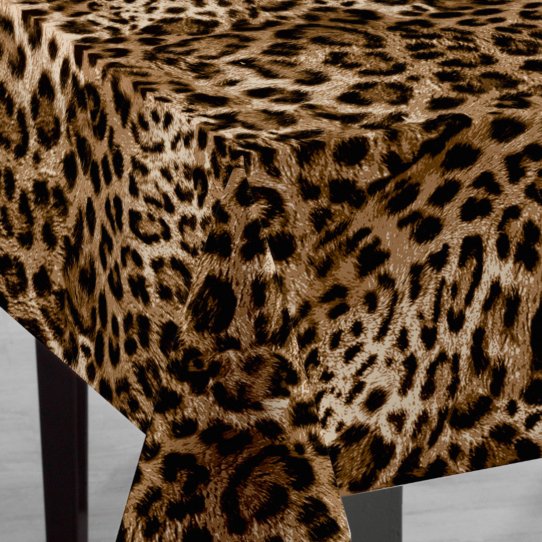Leopard Luxe Vaxduk – Exotisk dukning med djurprint, hörn