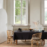 WOW Linneduk, Essence Midnight – 150 x 300 cm, miljö 1