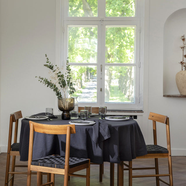 WOW Linneduk, Essence Midnight – Rund Ø 180 cm, miljö