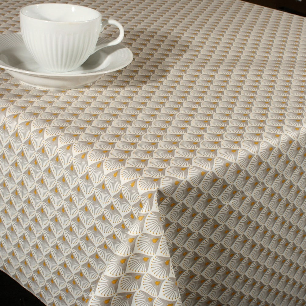 Baker Naturel – Textilvaxduk med grafiskt mönster, 155 cm bred