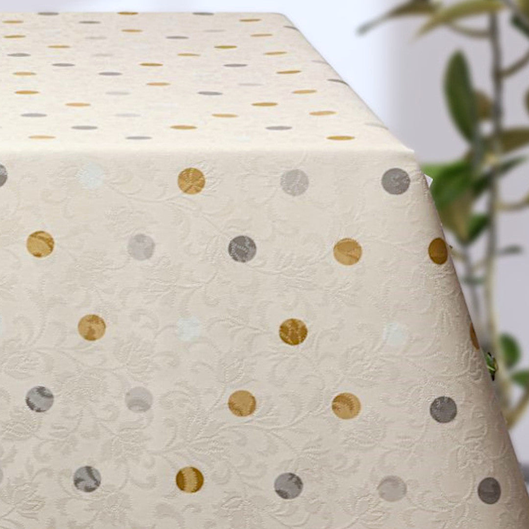 Barok Crème – Vaxduk med prickar i guld och silver