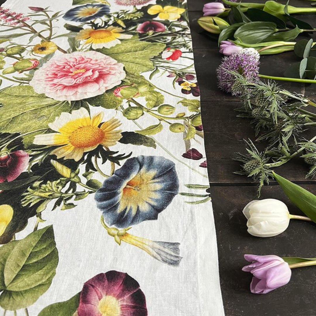 Bordslöpare i linne Flower Garden – Jim Lyngvild