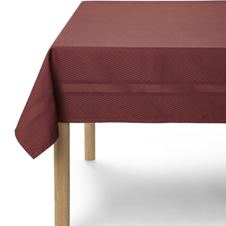 Compliments Damastduk Tile, Wine Red