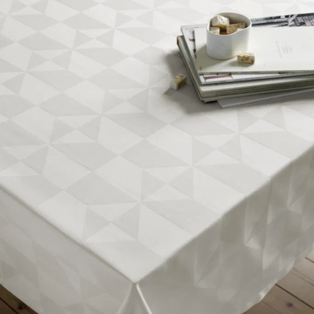 Compliments Wind Damastduk, creme – 140 x 320 cm