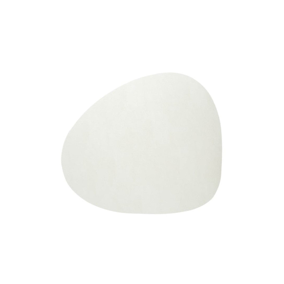 Bordstablett i återvunnet läder – Pebble Vit 46 × 40 cm, modell