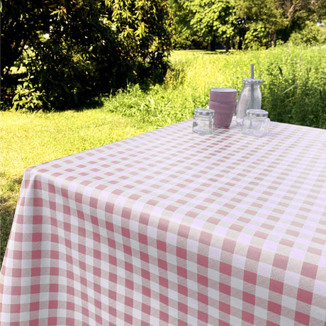 Vaxduk med klassiska rutor 1,5 x 1,5 cm  - 140 cm bred - Ljus lila