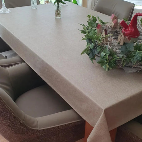 Linen look sand - enfärgad vaxduk i linnelook med präglad yta