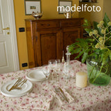 Natura Delle Rose di Fionda – Textilvaxduk med klätterrosor, 160 cm bred