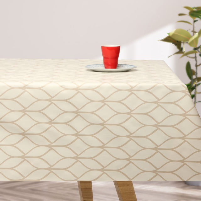 Nordisk Balans – Vaxduk i beige med grafiskt mönster