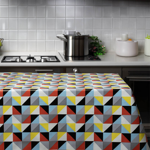 Nordisk Geometri – Vaxduk i färgglatt mönster