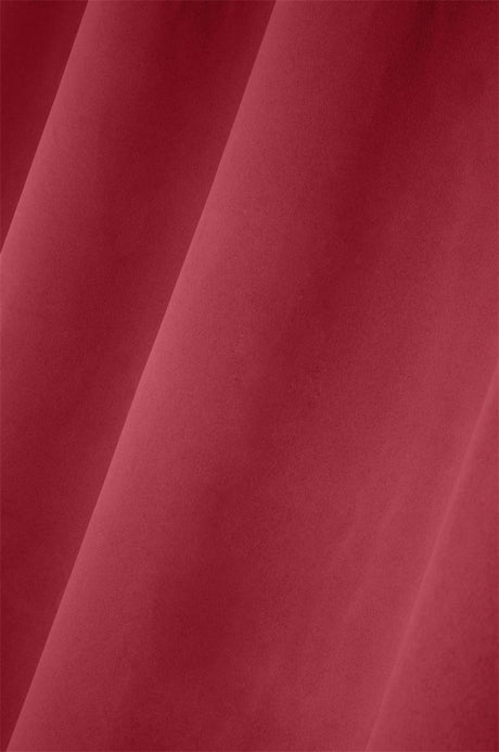 Notte Röd – Mörkläggningsgardin 140 x 280 cm, närbild