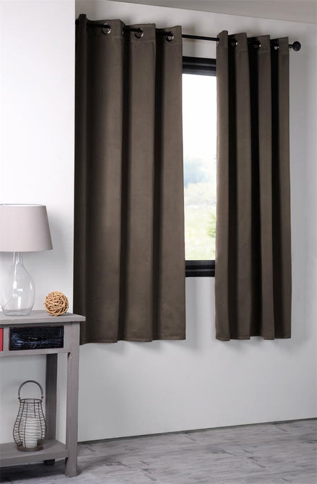 Notte Taupe – Mörkläggningsgardin 135 x 180 cm