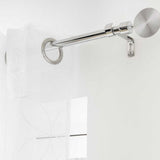 Rollis Chrome – Justerbar gardinstång 120–210 cm, upphängning
