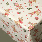 Närbild av Rudolf Julefest julduk med Rudolf och mistel.