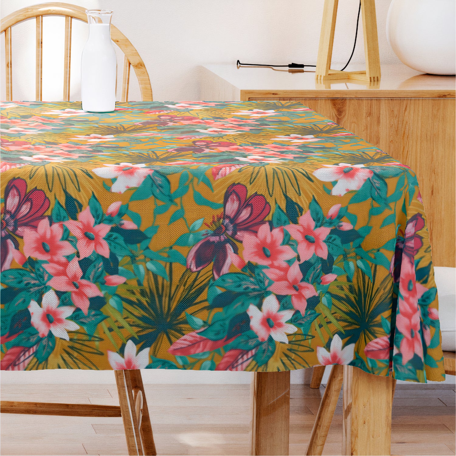 Ahuna - Textilvaxduk med blommor på senapsgul bakgrund, 155 cm